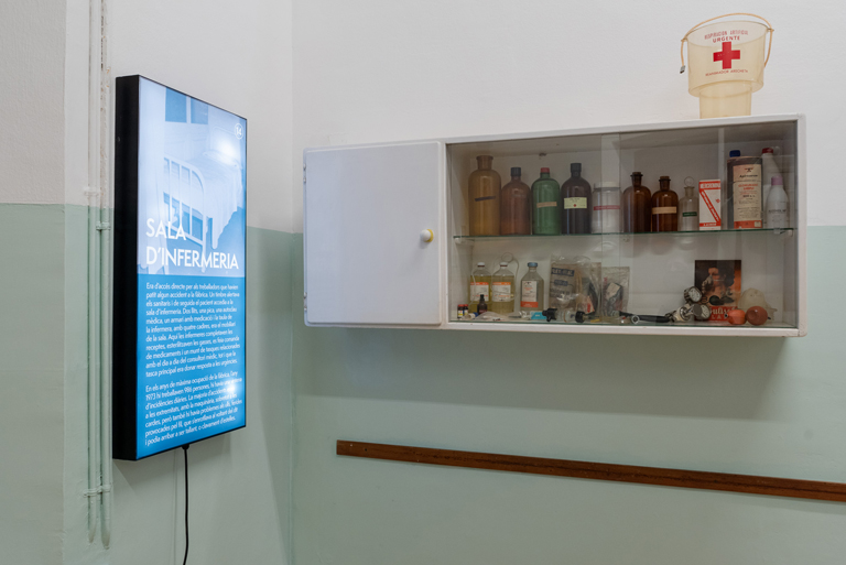 Textos dels Centre d’Interpretació i el consultori mèdic de la colònia de Borgonyà.