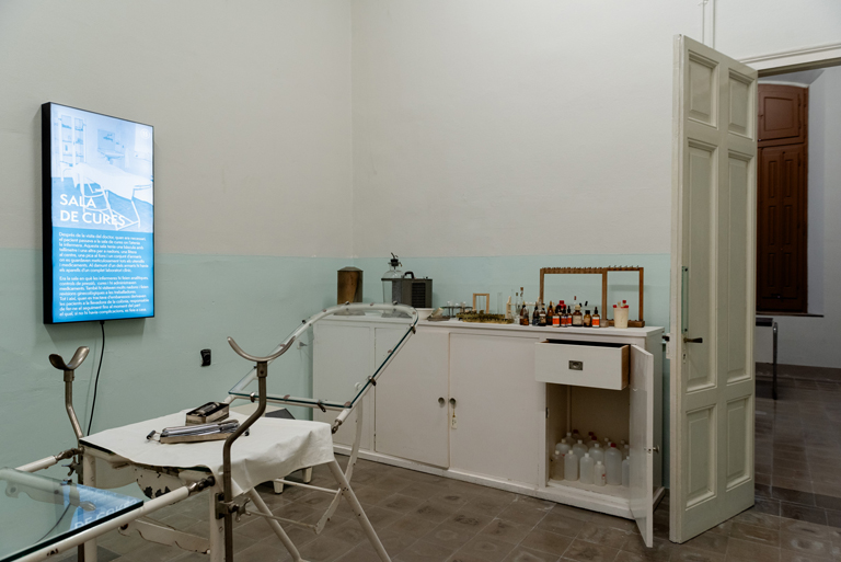 Textos dels Centre d’Interpretació i el consultori mèdic de la colònia de Borgonyà.