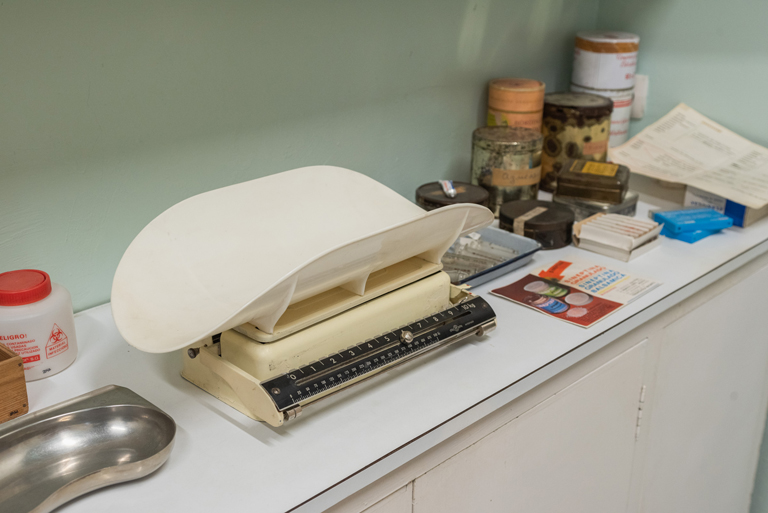 Textos dels Centre d’Interpretació i el consultori mèdic de la colònia de Borgonyà.